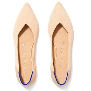 Brand New In Box - Never Worn - Rothy’s Point Flats in Ecru Size 8.5